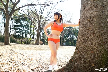 Asian girl Saya Otomi sports a creampie after a vaginal insertion