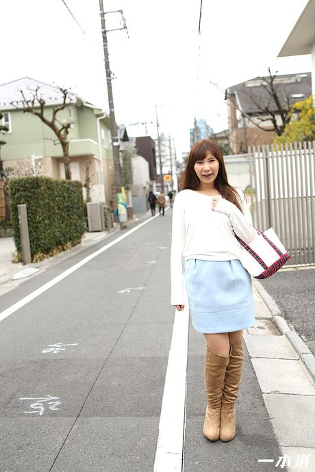 亞洲美女 Mari Tashiro 在一次火熱的性愛後被內射