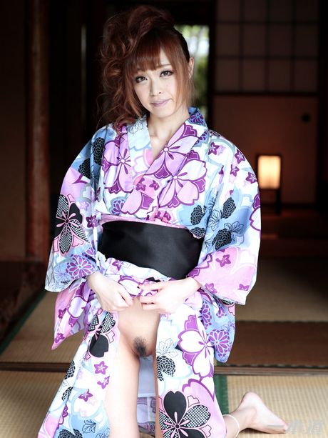 Asian babe Mikuru Shiina gets her pussy creampied after a hot fuck