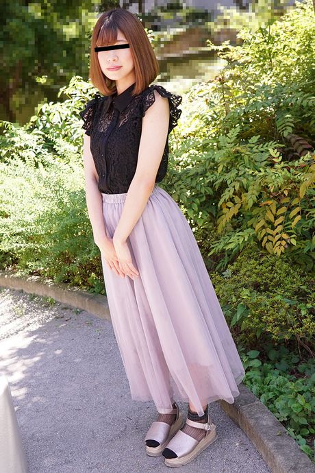 Pige på strømpebukser Ai Minami får sin twat fyldt af en liderlig pik