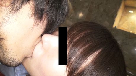 亞洲女學生齋藤文美的陰道被一根淫蕩的白色雞巴塞滿