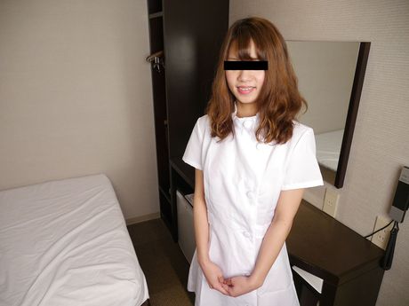 Asian nurse Yuuka Yamaue masturbates with a vibrator in a hospital