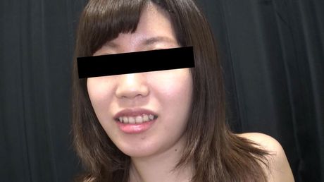 アジアの美女、浅川心美が白人男にマンコを舐められチンポを犯される