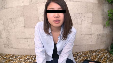 亞洲美女佐佐木真央的陰戶被大雞巴塞住