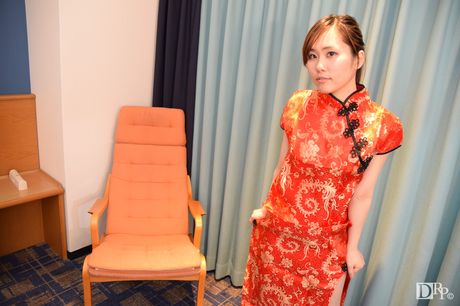 Asian girl Aikawa Chie gets naked before a vaginal fuck