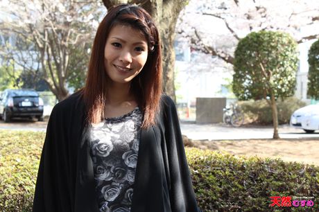 Gorgeous Mom Yukari Sawada rides a dildo on a bicycle