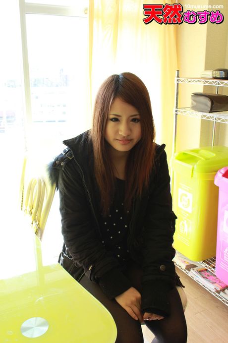 Asian girl Kawamura Rika gets tied up and fucked by a big dick