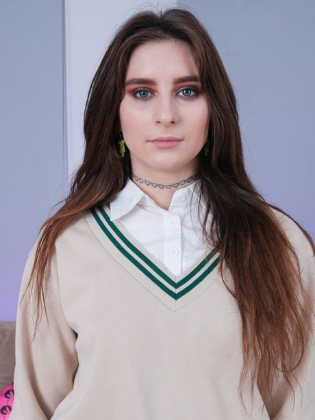 Teen russian girl Jane White gets gangbanged by 5 black men in a basement