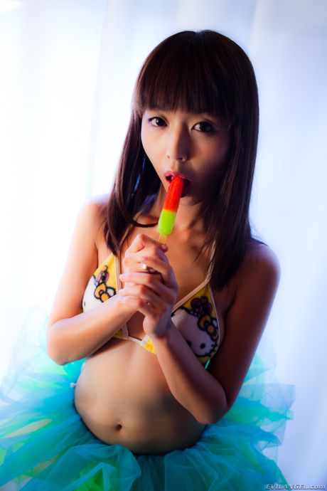 Sexy Asian pornstars London Keyes & Marica Hase toy each others assholes