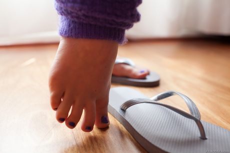 Sexy Asian London Keyes shows off her perfect booty and her pretty feet