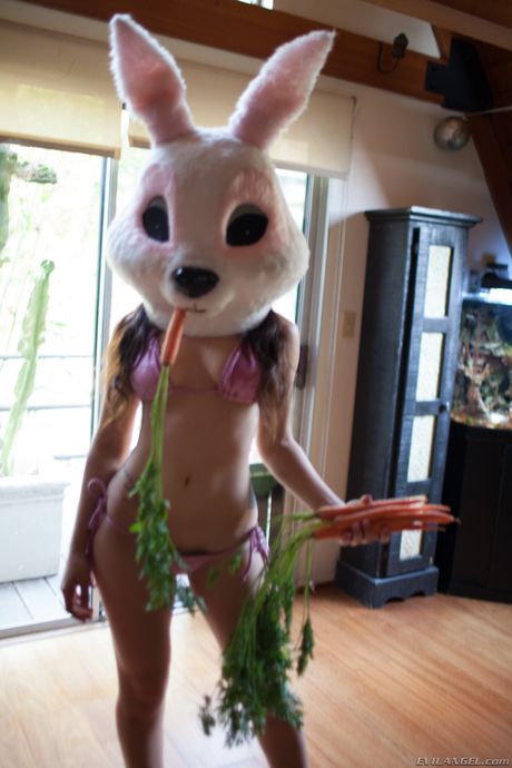 Latina pornstar Gabriella Paltrova wears a bunny mask during solo action
