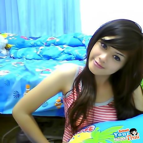 Asian doll Amateur Girl sports a no panty upskirt before getting naked