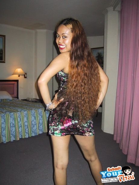 Asian covergirl Amateur Girl gets naked before showering