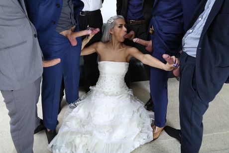 身材苗條的哥倫比亞金髮女郎 Veronica Leal 穿著婚紗被輪姦