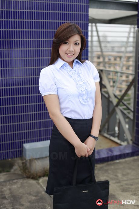 Nami Himemura is a Japanese babe who loves to be tied up and fucked