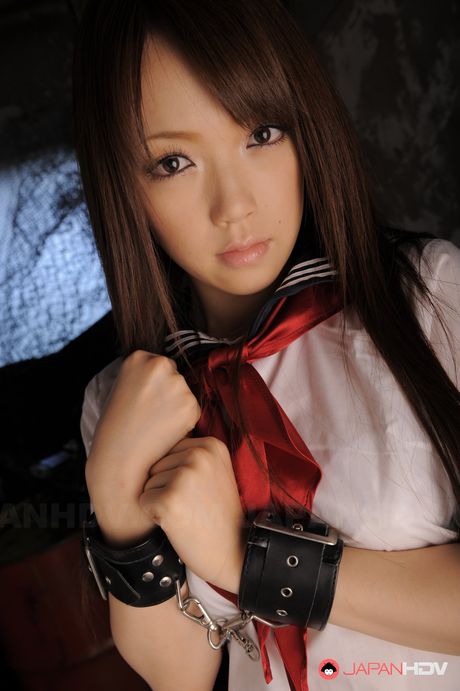 亞洲女學生 Nazuna Otoi 被男友玩弄陰部