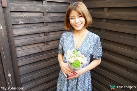 Sexy japanese mature Asian Miyu Shiratori demonstrates her petite tits and bald pussy