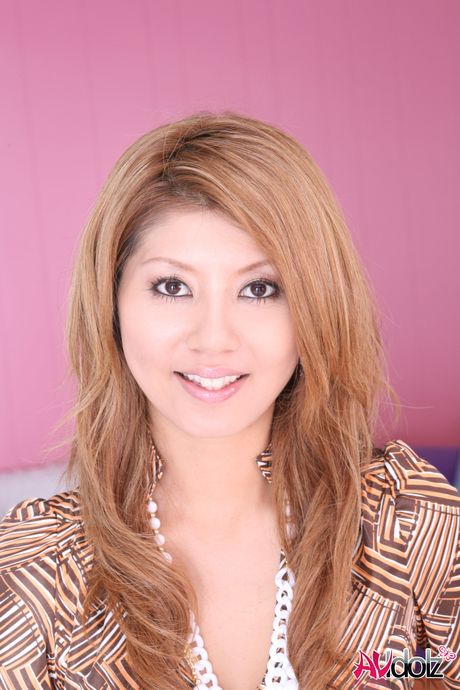 Asian Milf Rie Mihara sucks a dick before riding it in a kitchen