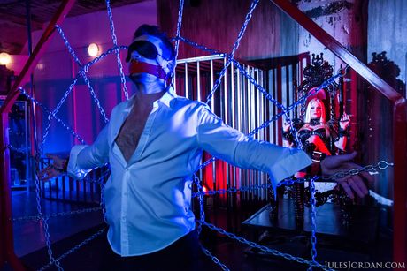 Blonde american Milf Jesse Jane has sex with a man while chained to a wheel