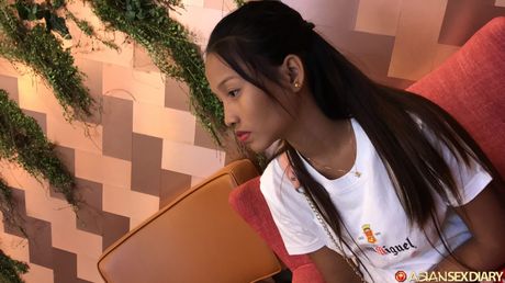 性感業餘愛好者 Jennifer C 脫衣露陰