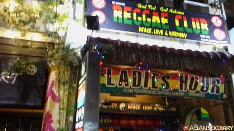 亞洲封面女郎業餘愛好者在狂野之夜後被內射