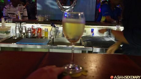 亞洲封面女郎業餘愛好者在狂野之夜後被內射