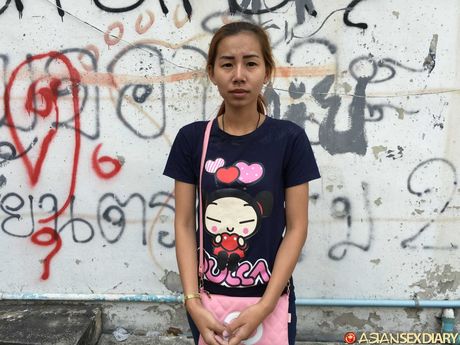 Skinny beauty May H gets her twat fingered and fucked by a horny guy