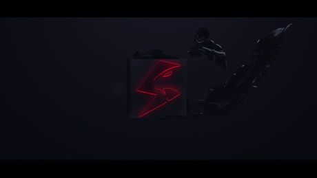 Mørkhåret russisk babe Emma Peak bliver gruppeknust under en vild orgie