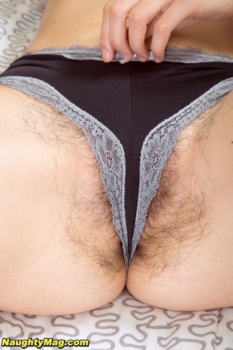 Lovely ukrainian babe Ole Nina exposing big hooters and spreading her legs 