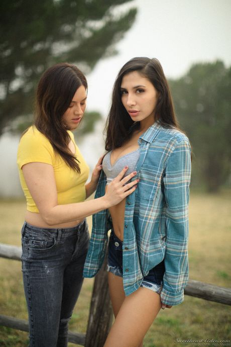 大胸部色情明星吉安娜·迪奧 (Gianna Dior) 是一位熱愛性愛的女同性戀者