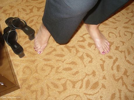 完美的美國熟女群交媽媽被幹了她的陰戶和大奶子