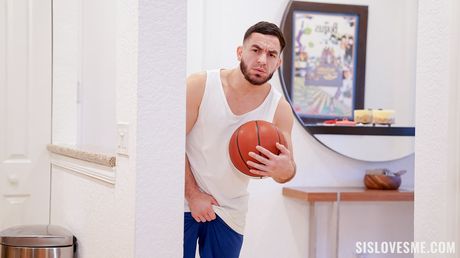 Angelic american babe Violet Gems gets her pussy licked and fucked by her stepbrother