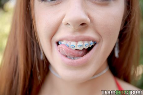 Angelic american babe Vanna Bardot gets her pussy licked and fucked by her stepbrother