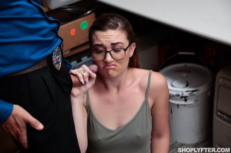 Nerdy american girl Kat Monroe gets her pussy licked and dicked by her boss