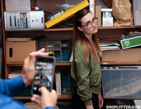 Nerdy american girl Kat Monroe gets her pussy licked and dicked by her boss