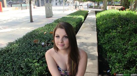 Cute american stunner Cali Hayes gets her twat filled with a dick in the outdoors