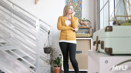 Blonde Mom Jane Wilde has sex with her stepdaughter and her man friend