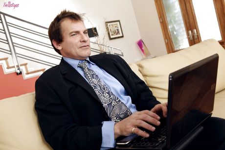 Light-Haired hungarian MILF Aleska Diamond gets a pussy licking and a good