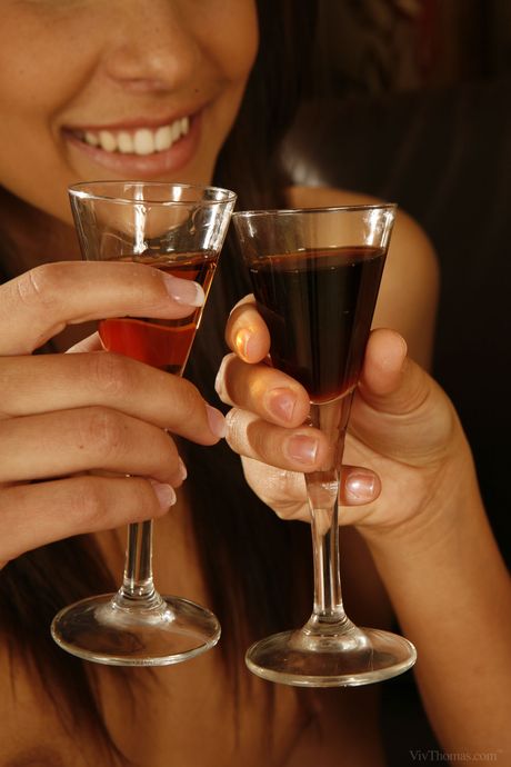 Hot blonde lesbians Cindy Hope and Sylvia Lauren have sex in high heels